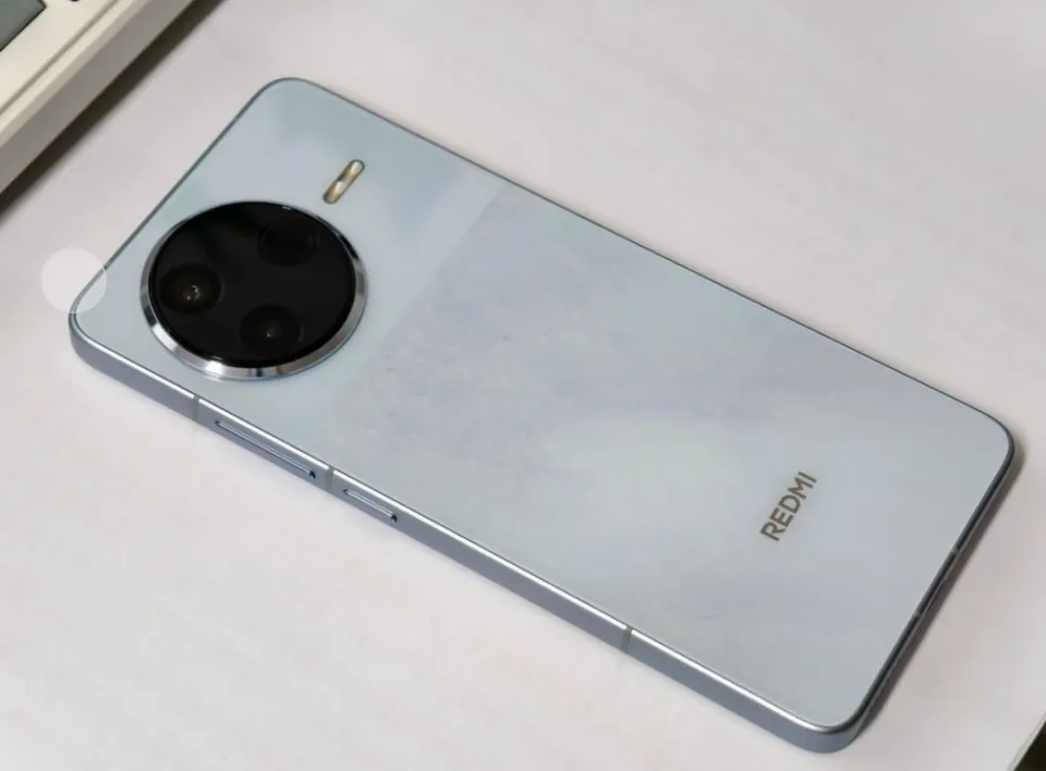 2025“最值得买”的3款2K屏手机，配置“十全九美”，流畅用5年