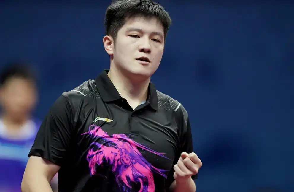 樊振东回应是否期待再次对阵王楚钦_全运会乒乓球男单半决赛 樊振东 王楚钦