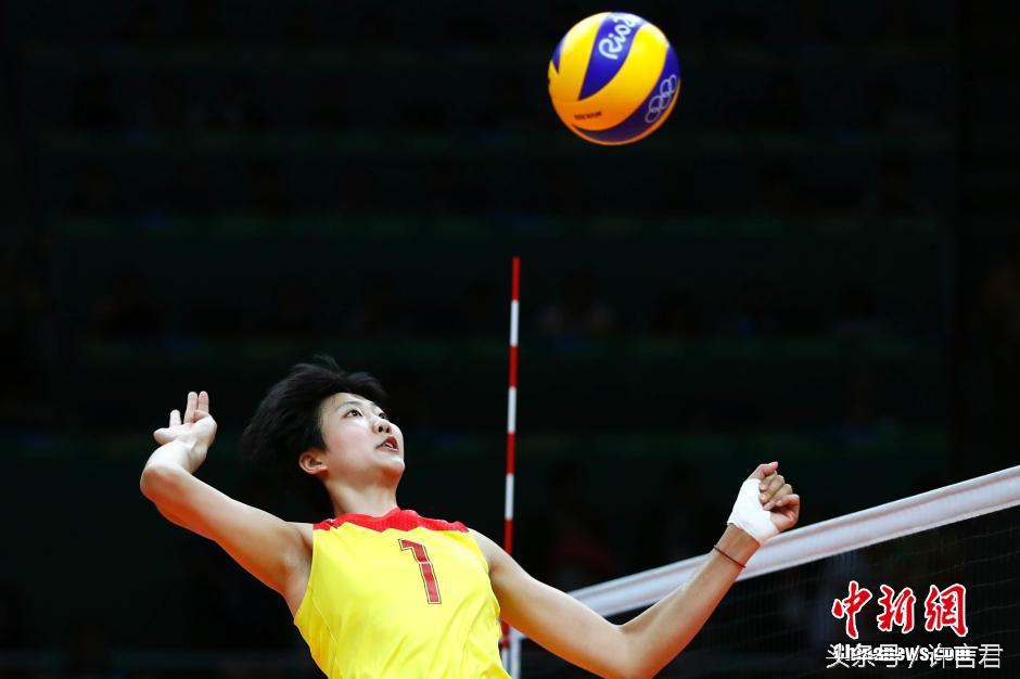 女排精神激励一代人_女排梁艳图片_中国女排夺冠历史回顾