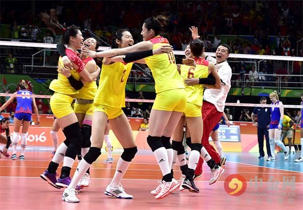 女排梁艳图片_中国女排重返奥运之巅_中国女排历史回顾