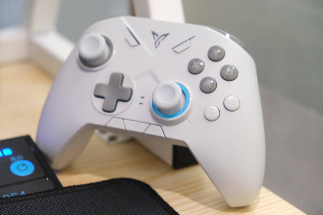 国产PC端手柄评测_飞智黑武士2手柄_dnf手柄设置