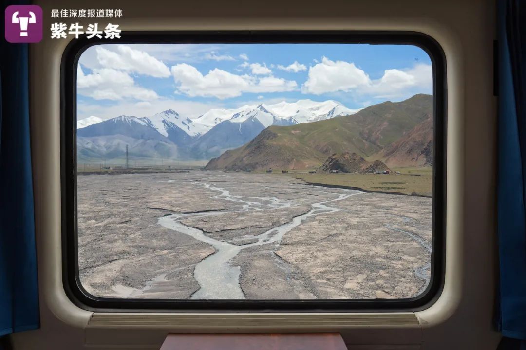 火车图片_车窗内外的中国风光_火车车窗风景摄影