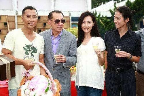 四大京城美女_北京四少 京城四美 背景雄厚女明星