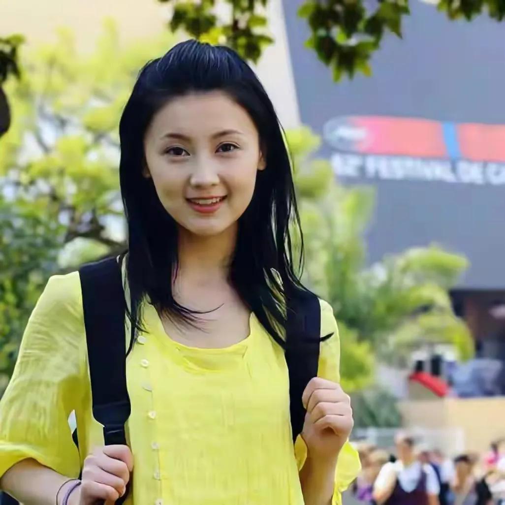 四大京城美女_北京四少 京城四美 背景雄厚女明星