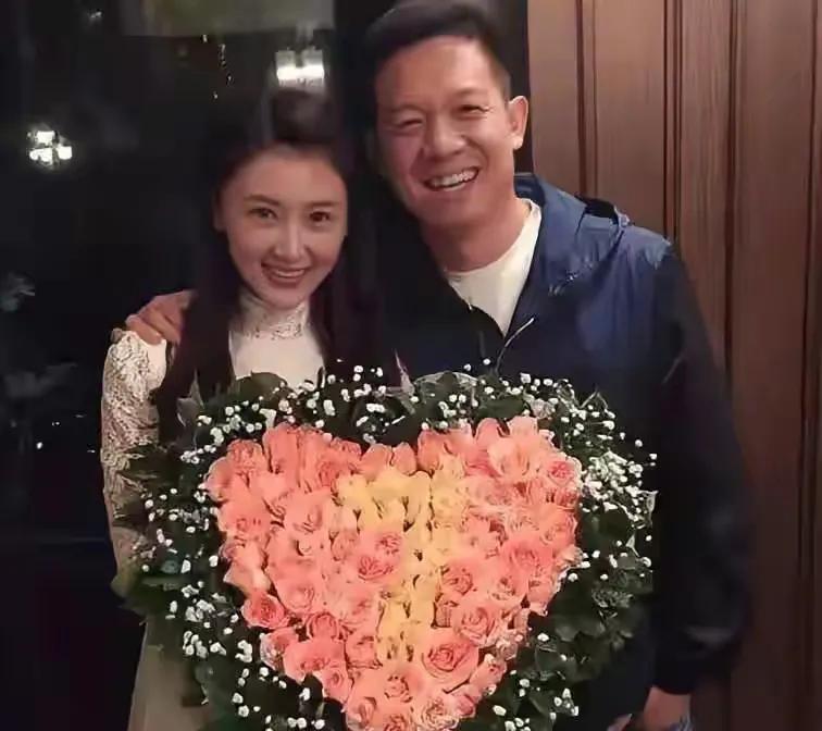 四大京城美女_北京四少 京城四美 背景雄厚女明星