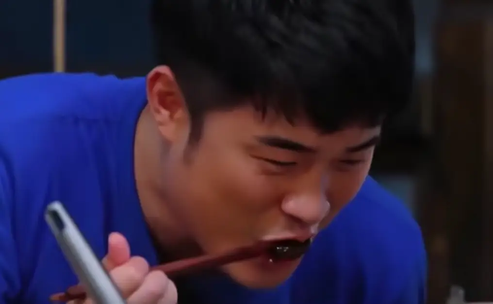 黄磊做饭好不好吃_黄磊称会继续给何炅做饭_陈赫回应黄磊厨艺