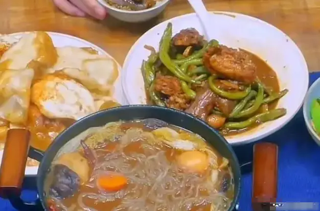 黄磊称会继续给何炅做饭_陈赫回应黄磊厨艺_黄磊做饭好不好吃