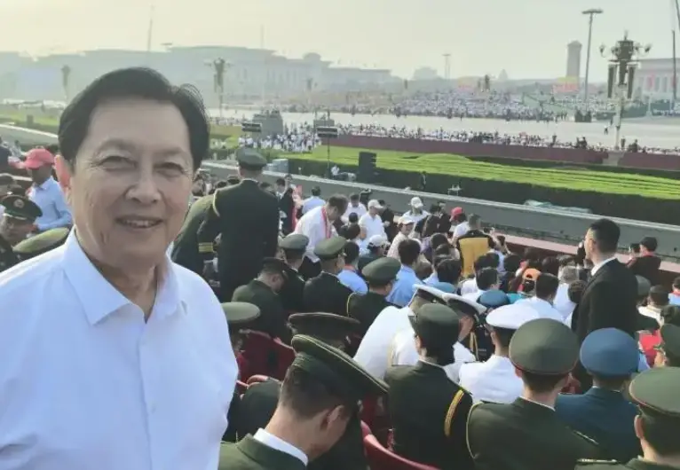 唐国强B站爆红和综艺乌龙的真实表现_唐国强“舌战群儒”_唐国强从奶油小生到帝王专业户的转型之路