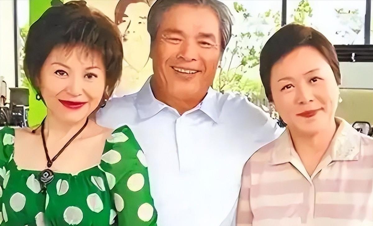 雷洪老婆_雷洪一生经历_雷洪六妻故事