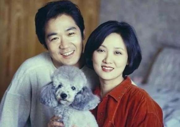张国立罗秀春离婚原因_演员张国立前妻_张国立前妻罗秀春现状