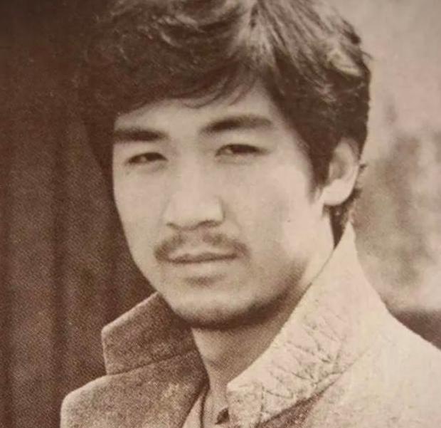 张国立前妻罗秀春现状_演员张国立前妻_张国立罗秀春离婚原因