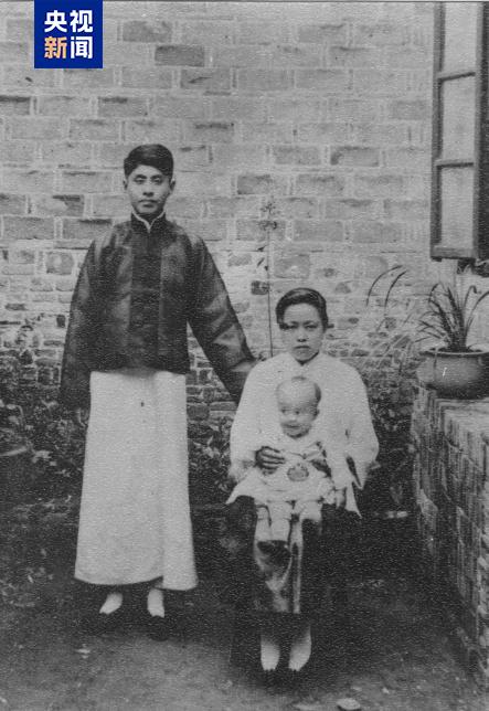 杨振宁 诺贝尔物理学奖 著名物理学家_杨振宁被赶出清华