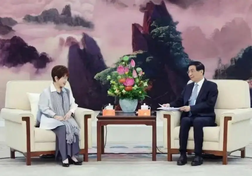 郑丽文：绝不让台湾成“麻烦制造者”_郑丽文：绝不让台湾成“麻烦制造者”_郑丽文：绝不让台湾成“麻烦制造者”