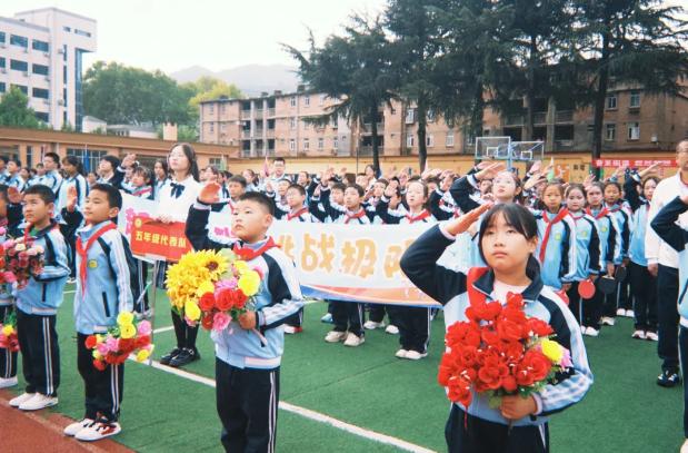 宝钛子校第九届体育艺术节 田径运动会 开幕式_校运会校长致辞
