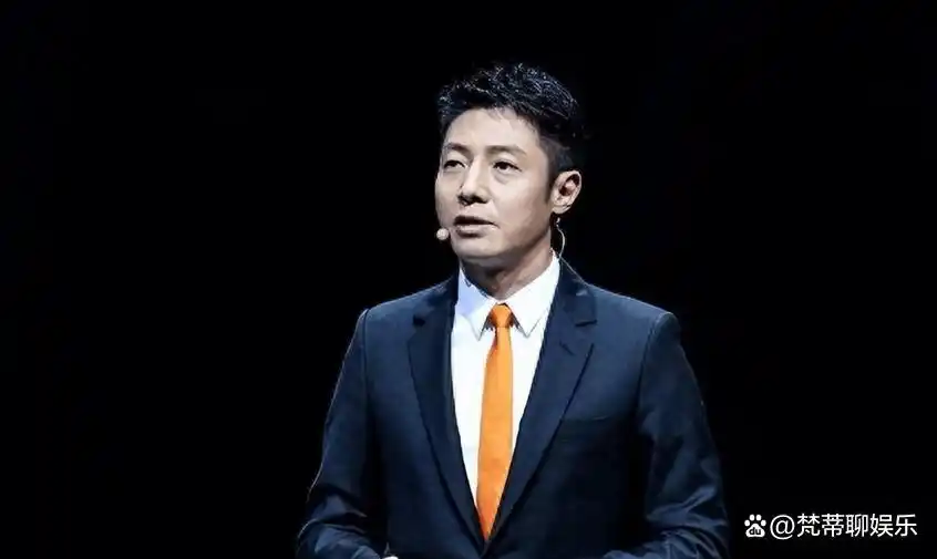 撒贝宁女友李白照片_李白倒追撒贝宁故事_撒贝宁李白婚姻