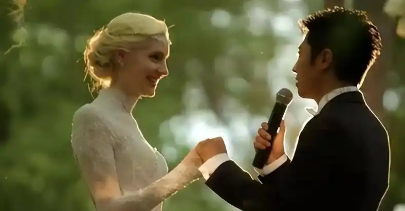 撒贝宁结婚7年无绯闻，独宠外国洋媳妇李白，只因一物降一物