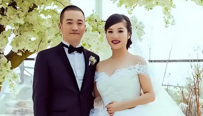 卓伟爆料喻恩泰婚变转移财产_喻恩泰回应婚变_喻恩泰离婚事件详细情况