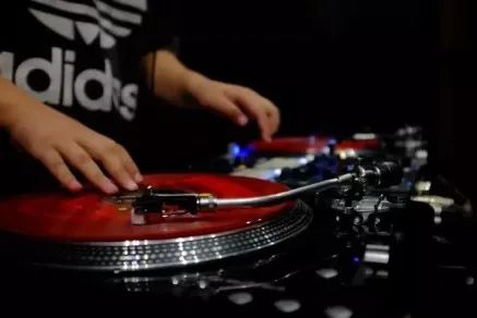 DJ对速技巧_学dj_DJ混音基础教程