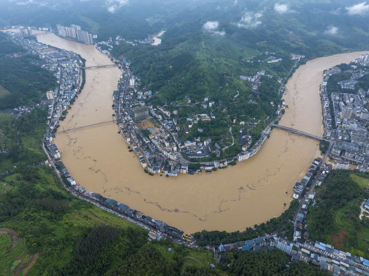 雷山洪水_贵州榕江村超洪水灾害_榕江县洪水原因分析