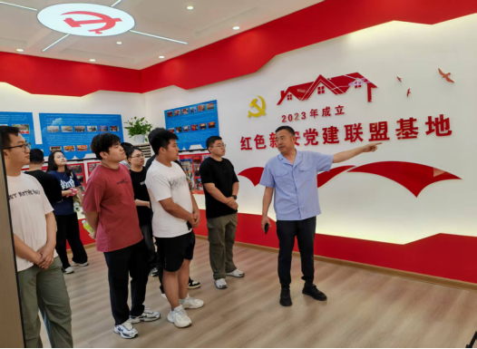 煤矿关工委党建带关建机制_煤矿两学一做新闻稿件_煤矿青年职工思想道德建设