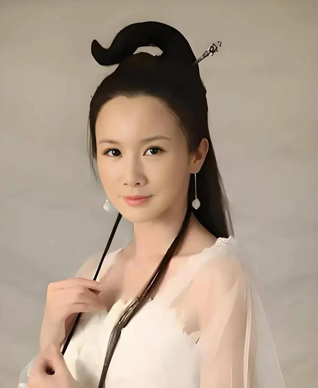 娱乐圈塌房女明星_明星为什么被雪藏_学术造假女明星