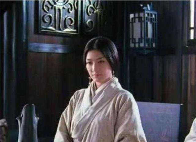 三国蔡文姬无惨_三国才女 蔡文姬 悲惨经历_蔡文姬 乱世人生