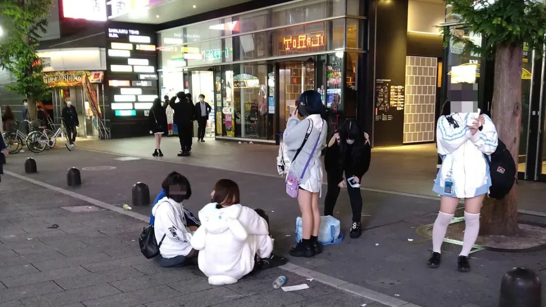 边境嫖宿小女孩_中国留学生日本被捕 违反儿童卖淫色情制品禁止法 东横KIDS