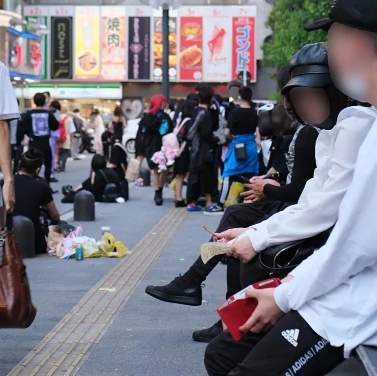 边境嫖宿小女孩_中国留学生日本被捕 违反儿童卖淫色情制品禁止法 东横KIDS