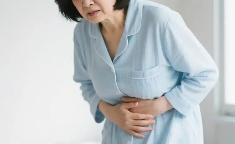 女子肚子痛到直打滚，被紧急送医！医生：再迟点后果不堪设想