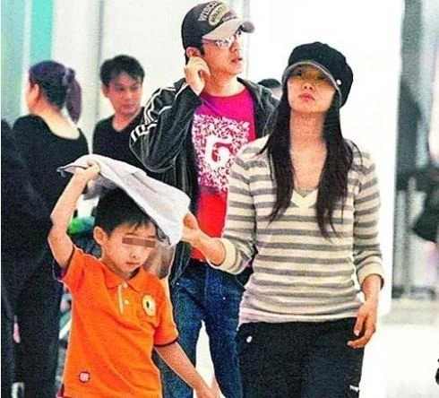 张国立为什么和前妻离婚_奉子成婚 明星 离婚案例