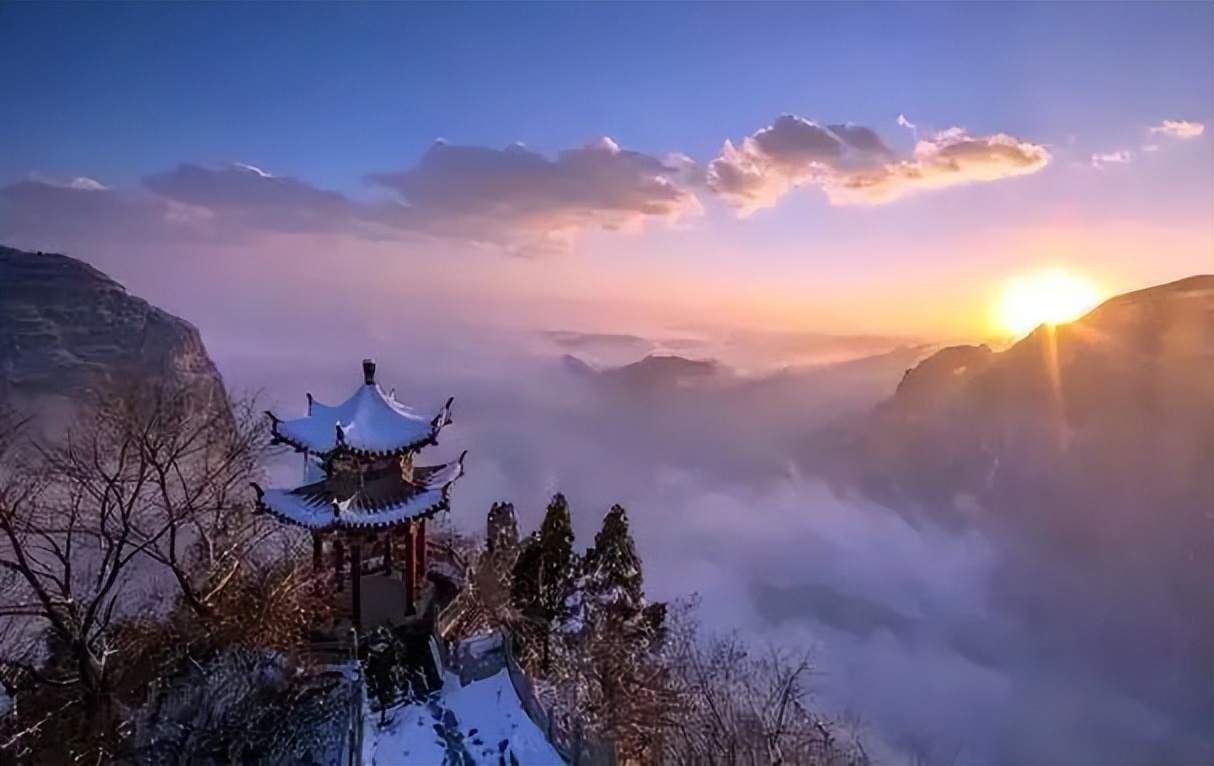 新型旅游网站热地带的案例_冰雪旅游新业态_沉浸式旅游案例