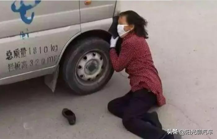 如何应对碰瓷党 行车记录仪防止碰瓷 碰瓷党应对技巧_碰瓷党你应付的来