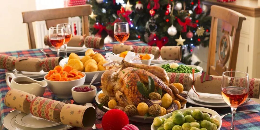 English vocabulary for Christmas_圣诞树英文_Christmas traditions