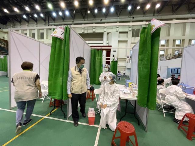 台湾高端疫苗质疑_台湾疫情陈时中普筛_台湾新闻蔡英文老公