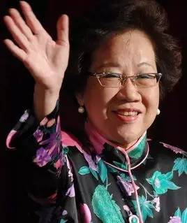 和蔡英文喝了茶，“深宫怨妇”吕秀莲就笑了？