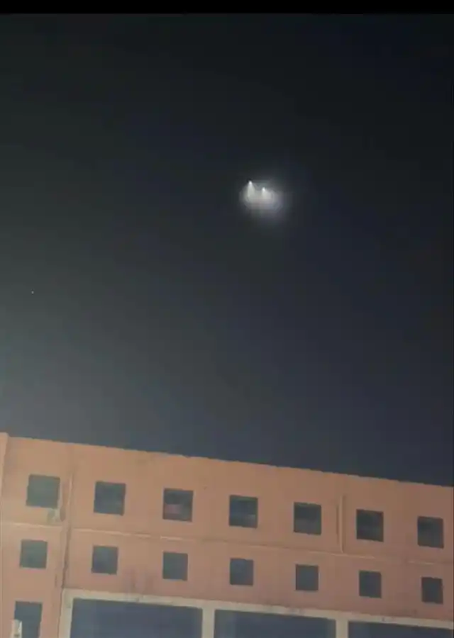 天文专家回应“华北多地夜空现不明飞行物”：某种航天器发射后形成的火箭云