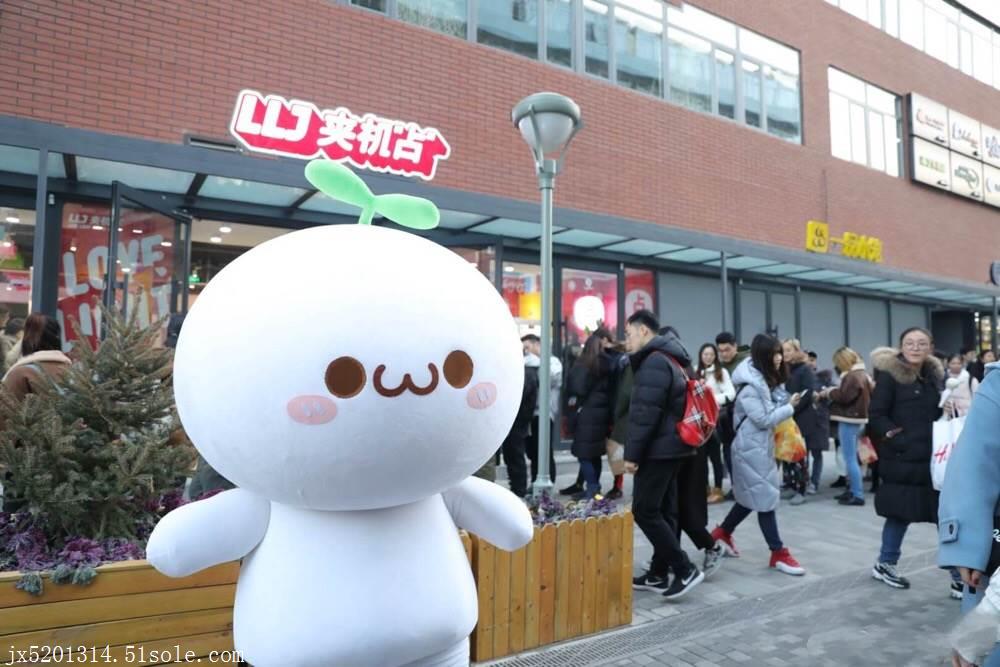 抓娃娃网红店IP变现_网红娃娃机店_在线娃娃机app哪个好