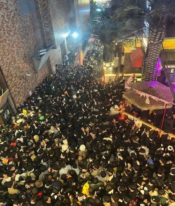 韩国成立梨泰院踩踏事故调查本部，警方梳理事发经过