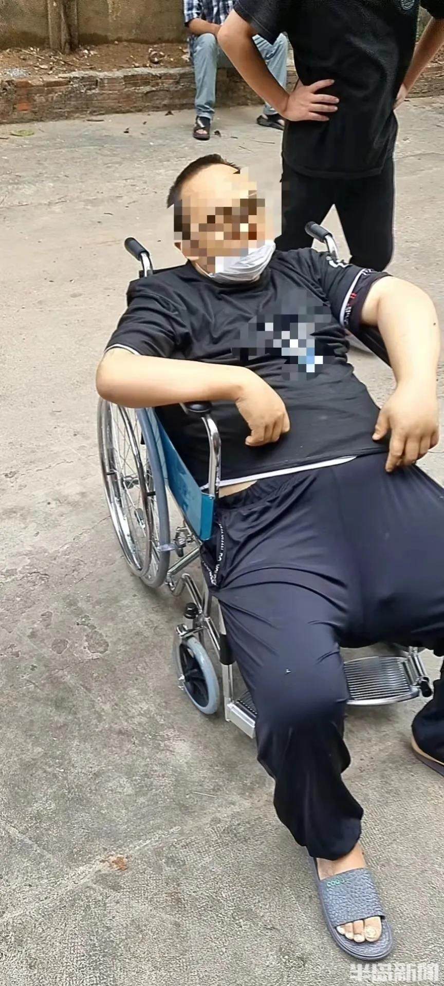 中国小伙被骗柬埔寨成血奴_柬埔寨中柬义工队献血救助_韩国女子赴柬应聘翻译被同胞卖掉
