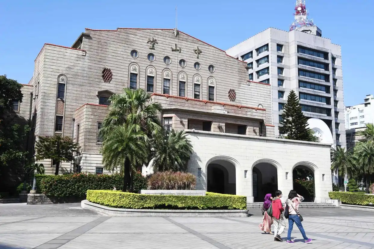 10月25日设立为台湾光复纪念日_台湾光复纪念歌 台湾光复节 台北中山堂