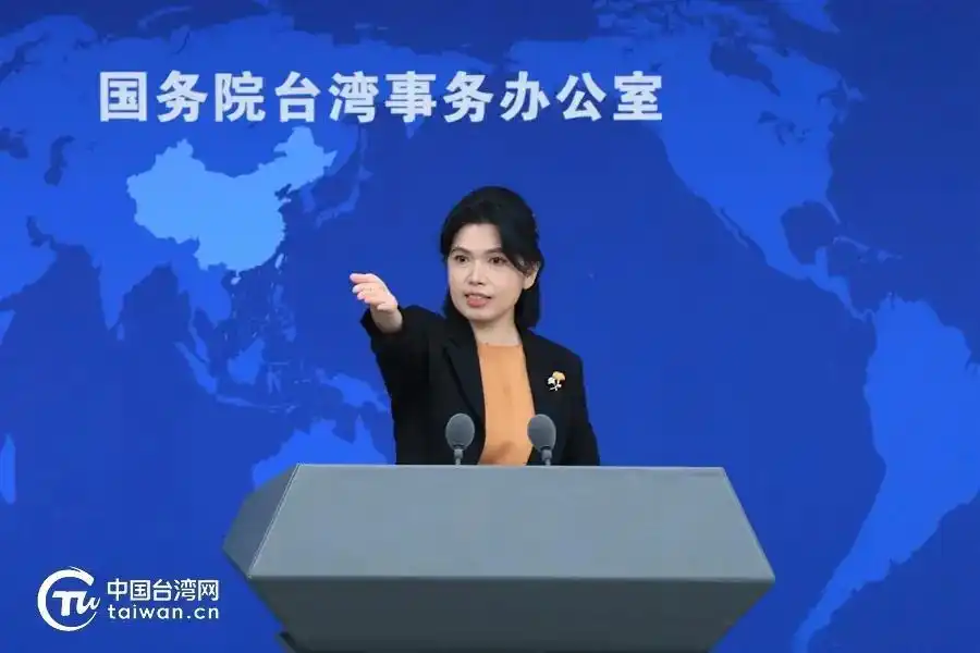 台湾网红馆长北京行程_朱凤莲谈台湾网红访京_网红“馆长”抵达北京
