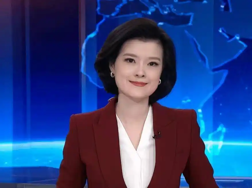 央视当家花旦颜值高_央视美女主持人排名_cctv13晚间新闻女主持人