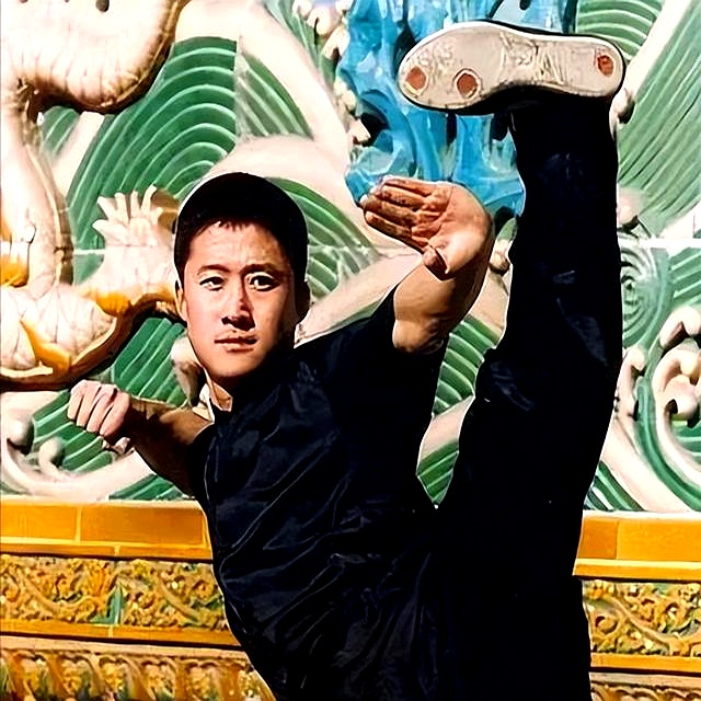 吴京突然不香了_吴京战狼肌肉图片大全_吴京演技评价