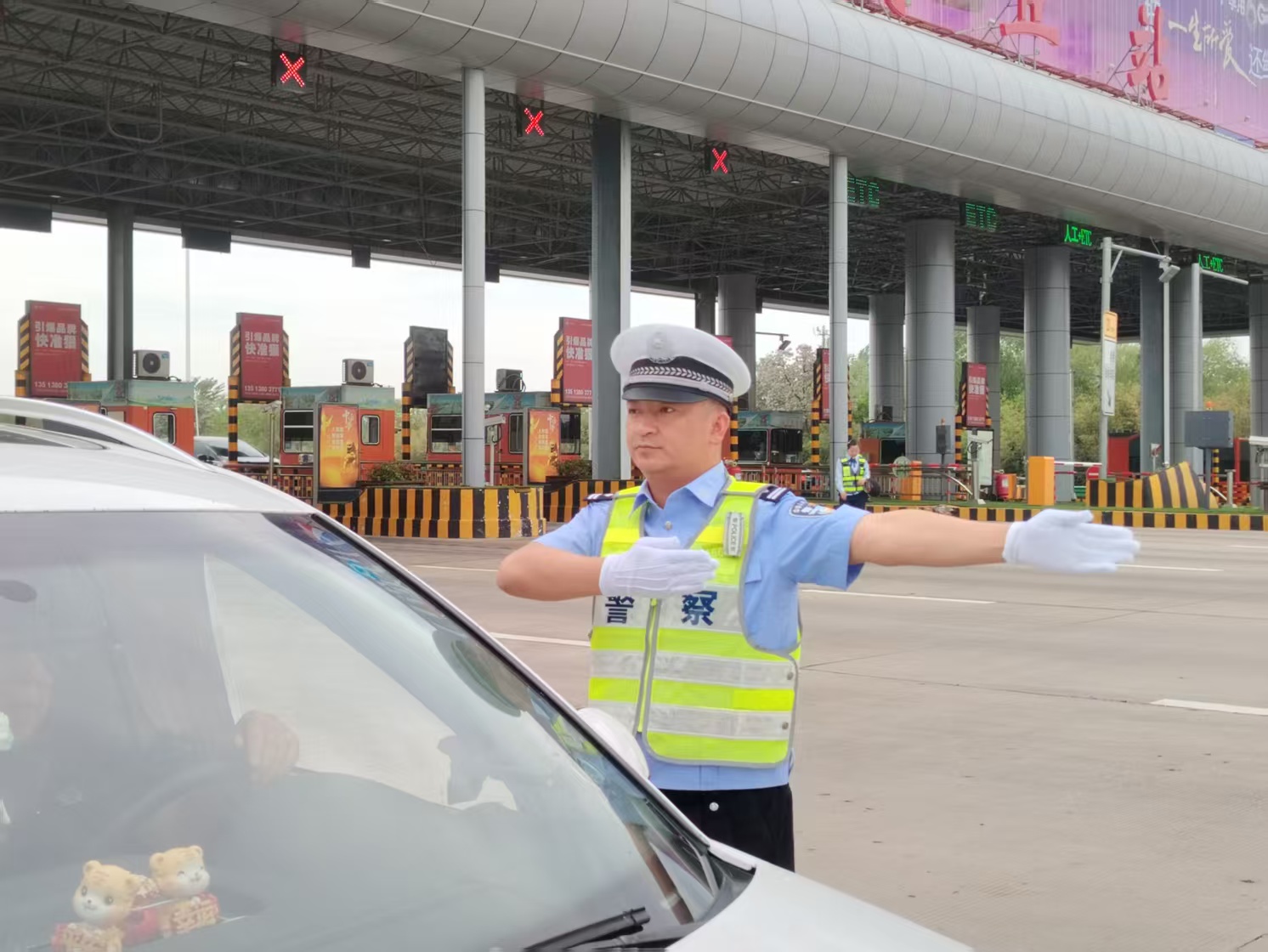 商丘高速交警国庆出行指南_商丘高速免费通行时间_国庆中秋假期小客车免费上高速
