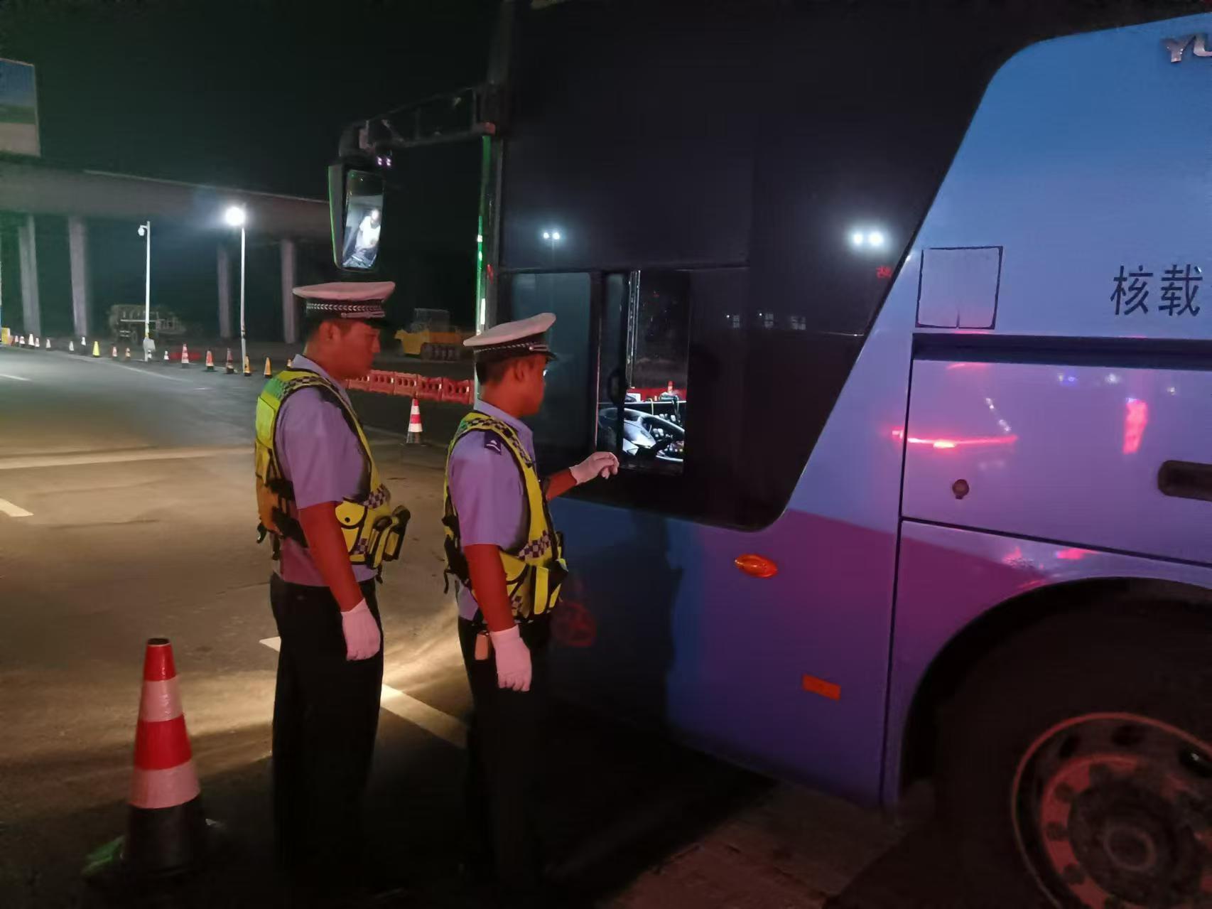 商丘高速交警国庆出行指南_商丘高速免费通行时间_国庆中秋假期小客车免费上高速