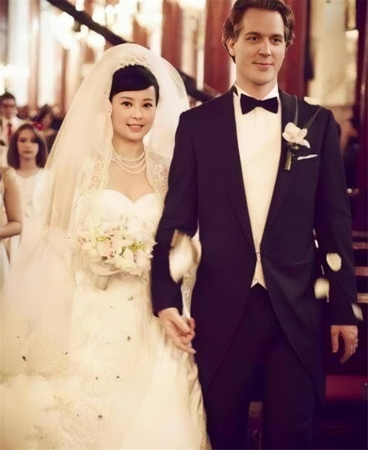 袁立和徐威有孩子吗_徐威 袁立 爱情故事