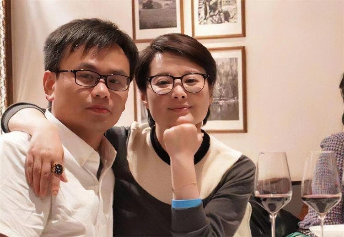 袁立和徐威有孩子吗_徐威 袁立 爱情故事