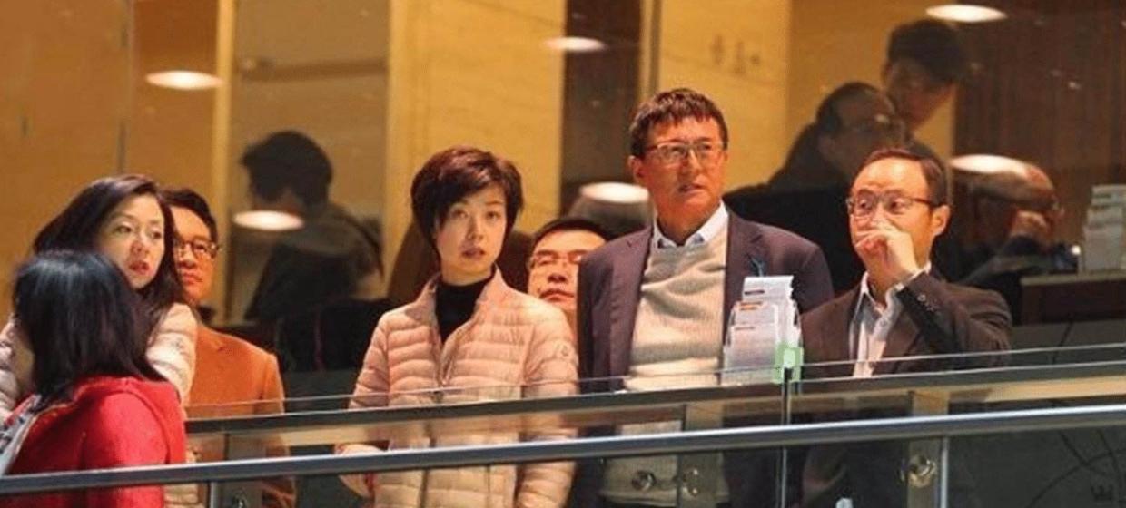袁立徐威感情经历_袁立和徐威有孩子吗_袁立性格耿直