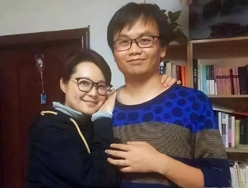 袁立最新动态_袁立近况_袁立和徐威有孩子吗