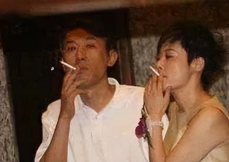 袁立和徐威有孩子吗_袁立近况_袁立最新动态